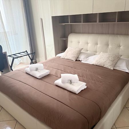 A 200Metri Dal Vaticano, 2 Camere Da Letto Рим Екстериор снимка